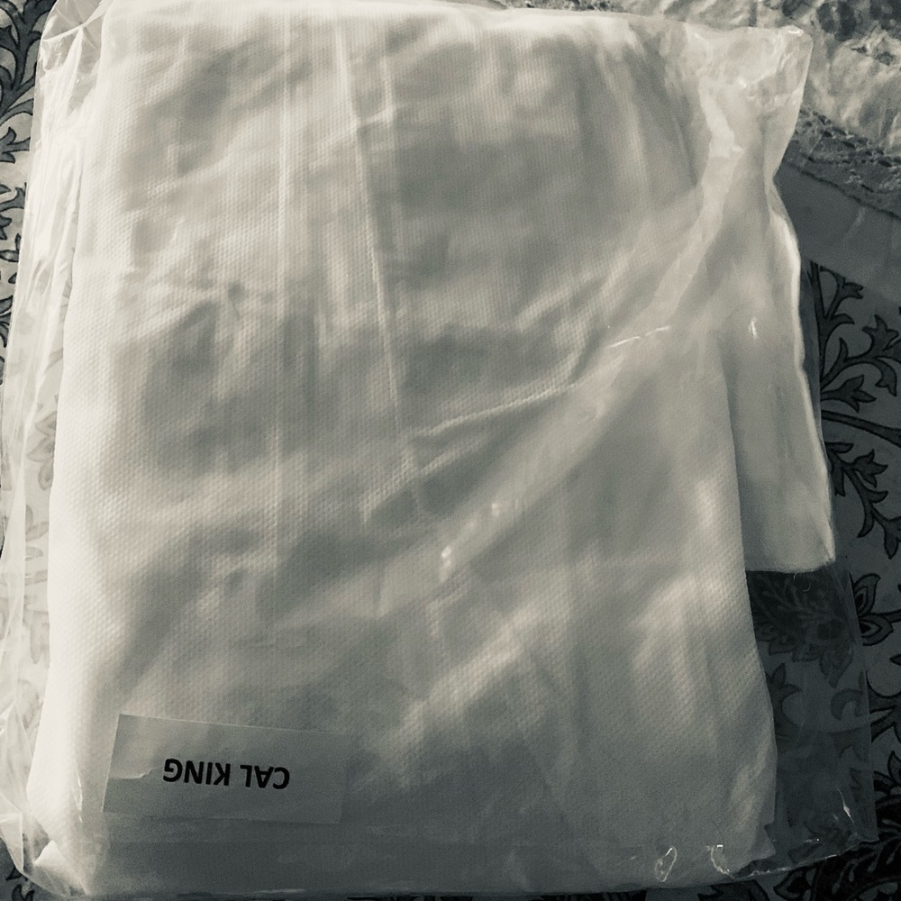 Cal King White Bed Ruffle